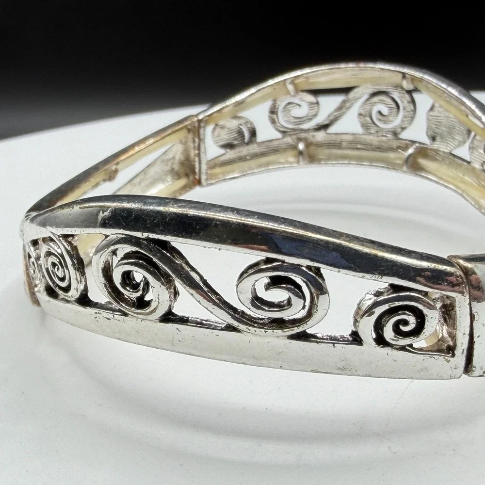 N/A silver tone